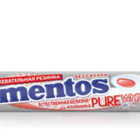 Жевательная резинка MENTOS Pure white клубника без сахара 16 г