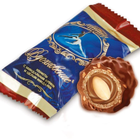 Конфеты ВДОХНОВЕНИЕ с миндальным кремом и целым миндалем 150 г