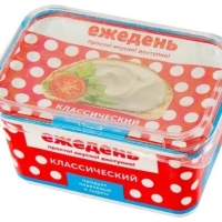 Продукт плавленый с сыром ЕЖЕДЕНЬ "Классический" 180 г